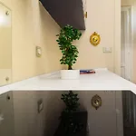 La Casa Di Famiglia - Luxury In Centre With Parking By A Porter Apartamento *