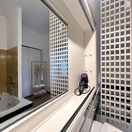 La Casa Di Famiglia - Elegante Immobile Di Prestigio In Centro Apartamento *