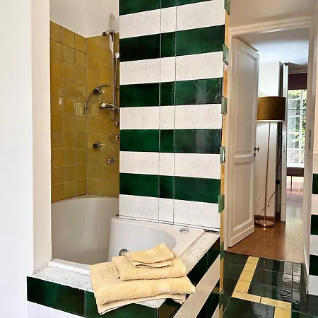 La Casa Di Famiglia - Elegante Immobile Di Prestigio In Centro * Turim