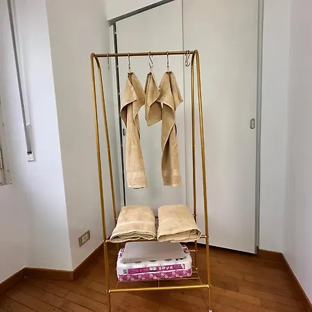 La Casa Di Famiglia - Elegante Immobile Di Prestigio In Centro