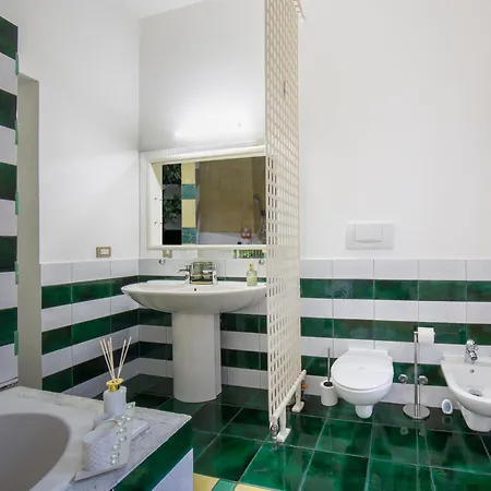 La Casa Di Famiglia - Luxury In Centre With Parking By A Porter 아파트 *
