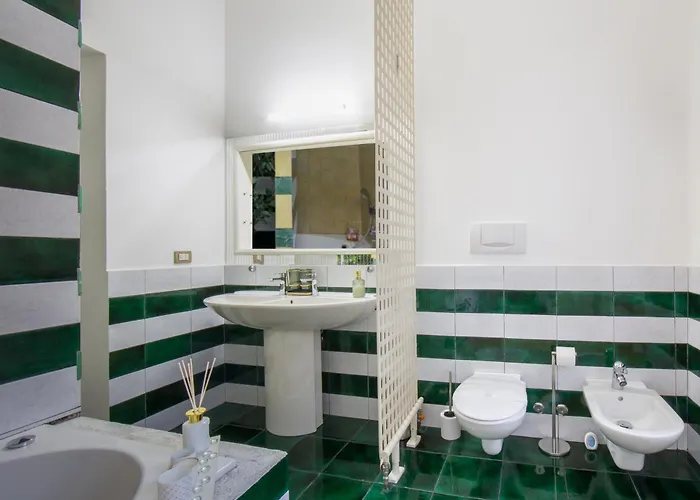 La Casa Di Famiglia - Luxury In Centre With Parking By A Porter דירה *
