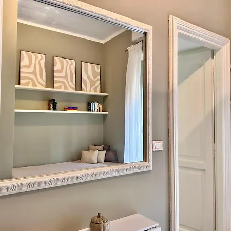 Διαμέρισμα La Casa Di Famiglia - Elegante Immobile Di Prestigio In Centro *