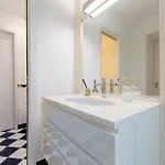 Apartment La Casa Di Famiglia - Luxury In Centre With Parking By A Porter *
