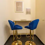 La Casa Di Famiglia - Luxury In Centre With Parking By A Porter Apartment