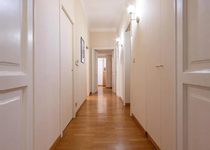 La Casa Di Famiglia - Luxury In Centre With Parking By A Porter Torino